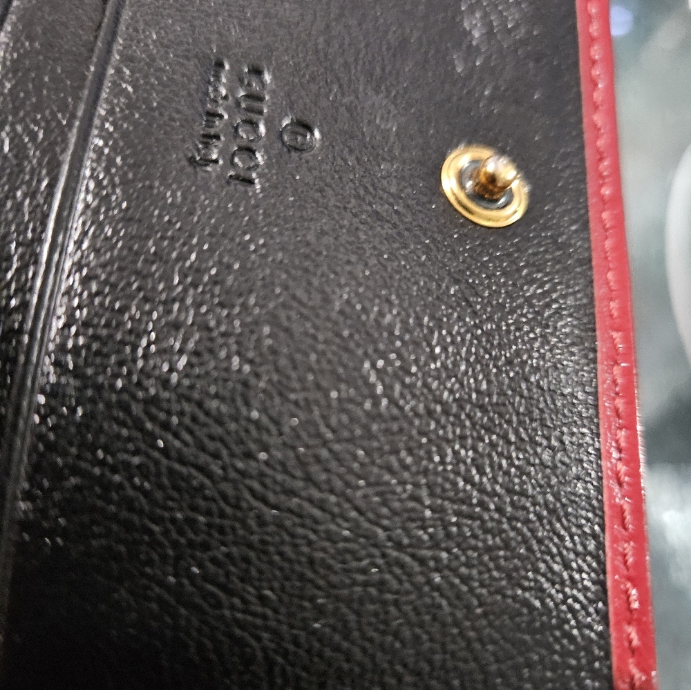 Gucci Quilted Black Wallet with Red Accents - Picture 9 of 16